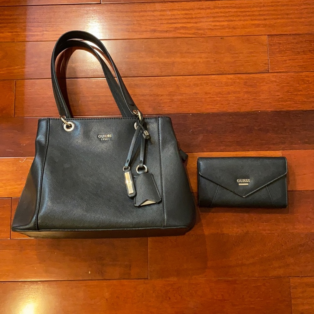 Guess Matching Purse and Wallet